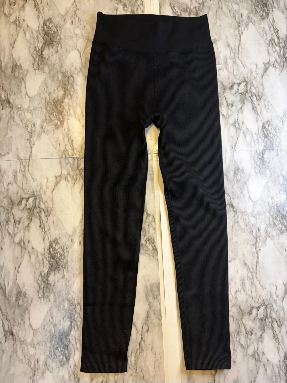 Calvin Klein Performance Black Ribbed athletic Leggings - Picture 4 of 4